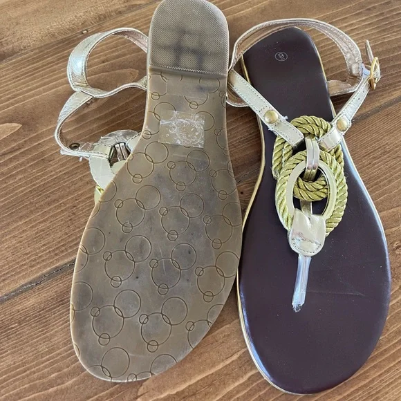 Gold Flats - Picture 2 of 3